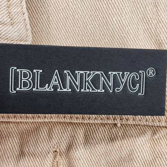 BLANKNYC Women's Cropped Denim Jacket - L - Picture 6 of 6
